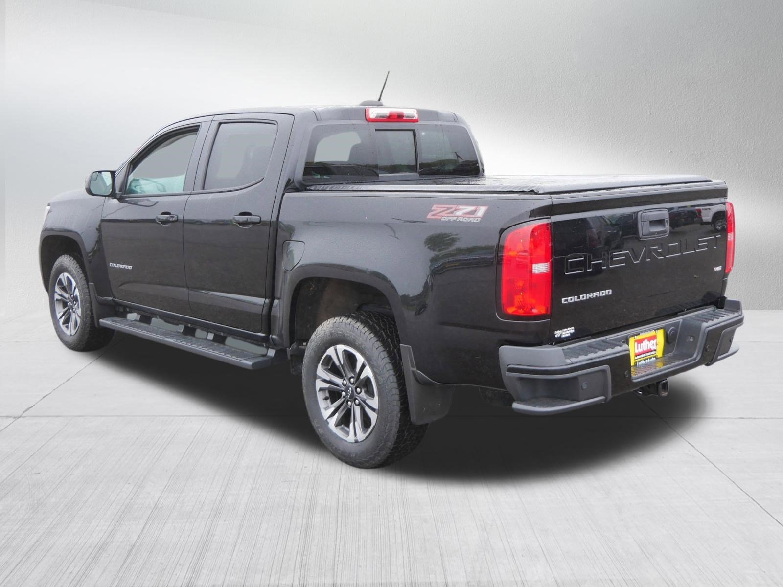 Used 2022 Chevrolet Colorado Z71 AWD/4WD image 5