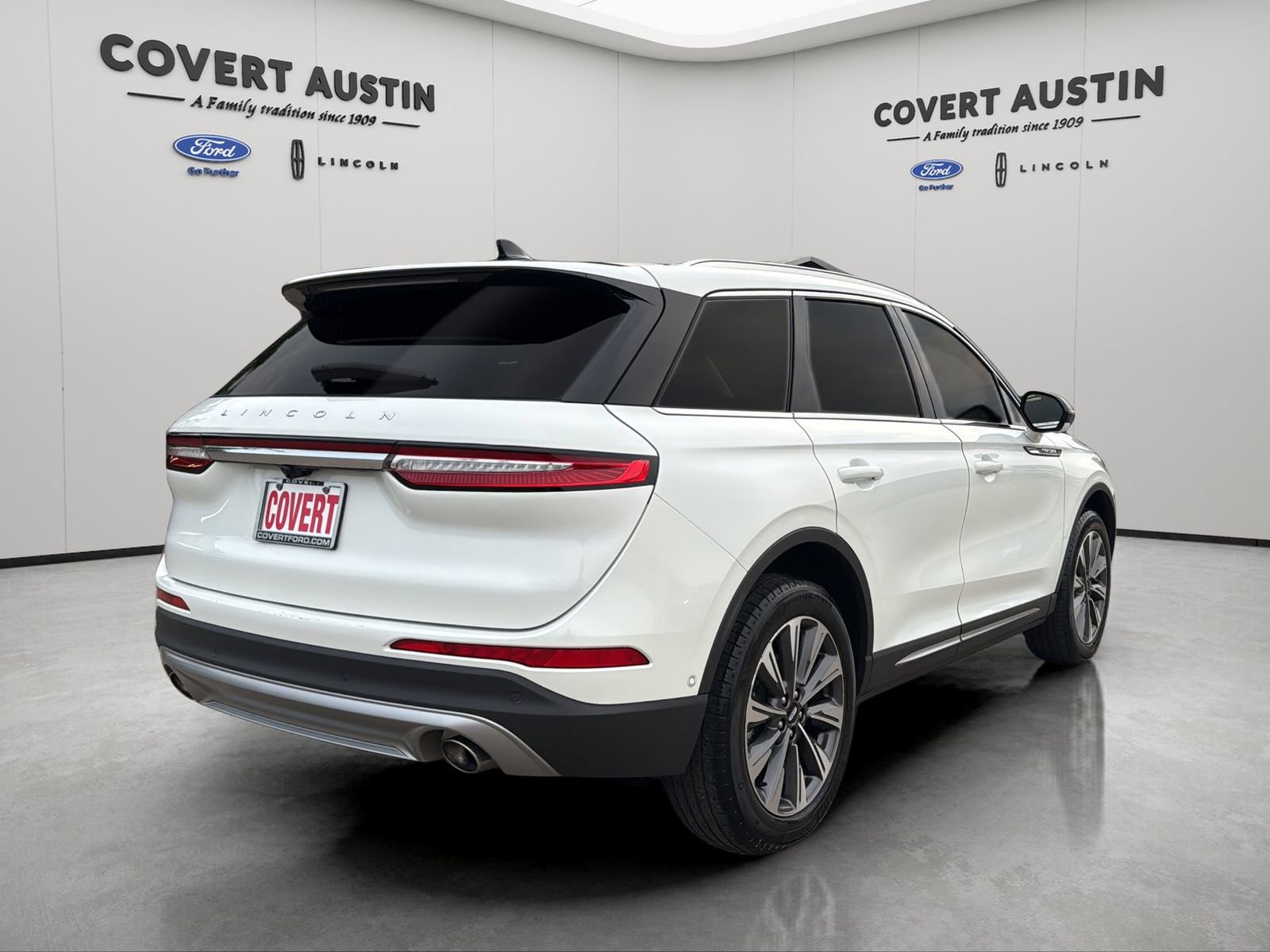 Certified 2022 Lincoln Corsair Reserve w/ Equipment Group 201A AWD/4WD image 5