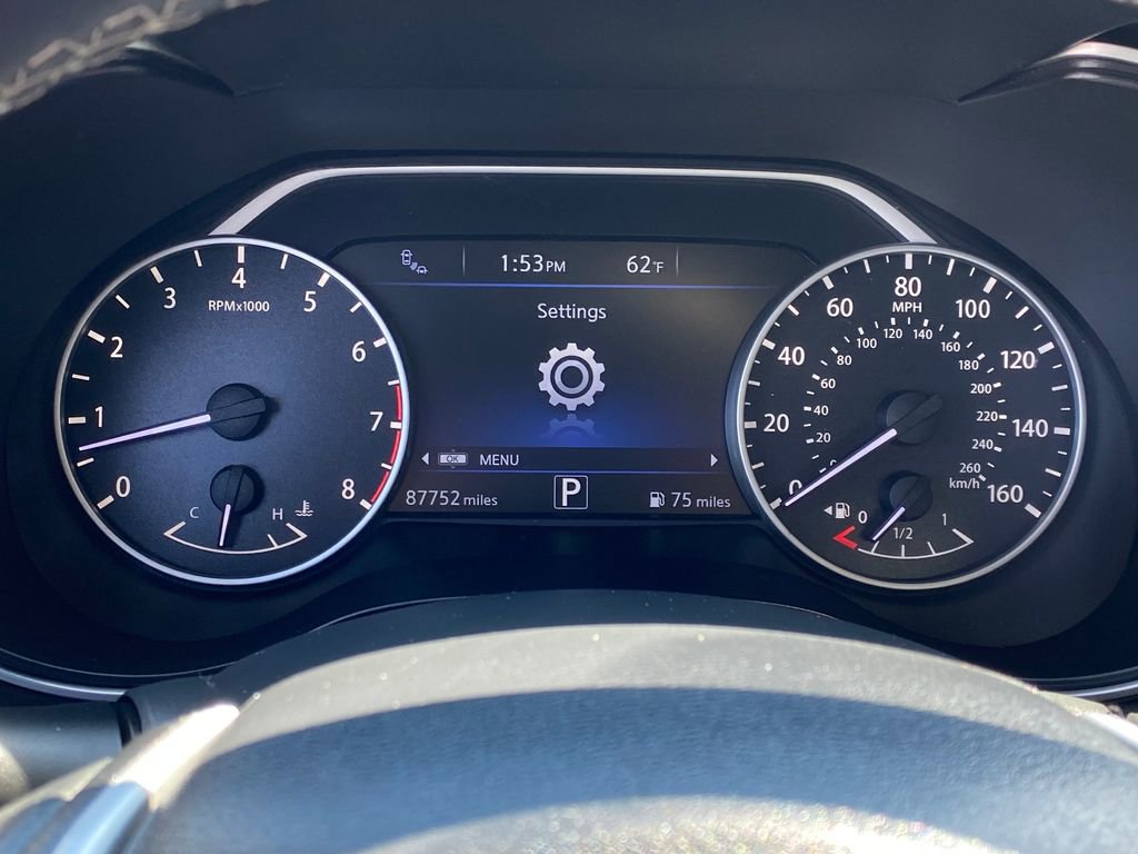 Used 2017 Nissan Maxima Platinum image 24