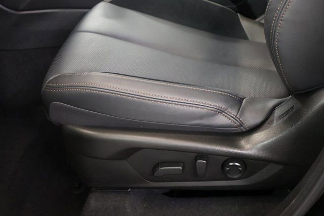 Used 2025 Subaru Forester Touring w/ Popular Package - Touring image 12