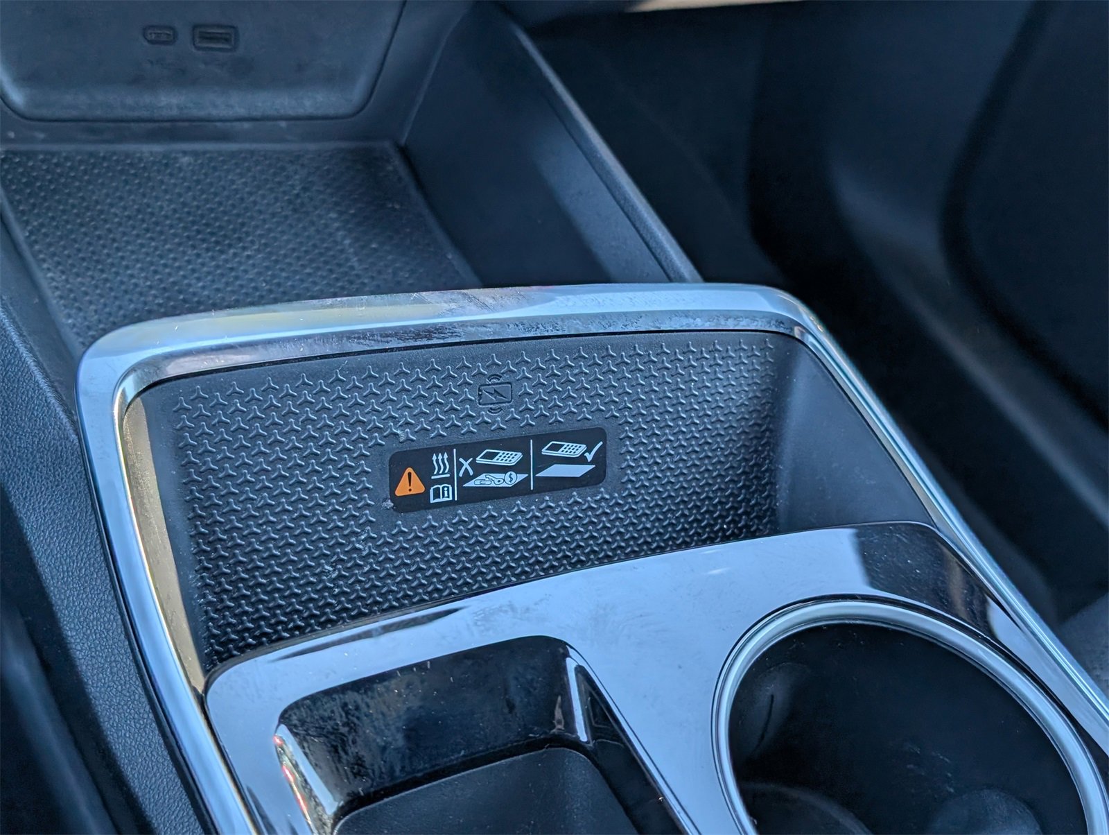 Used 2025 Chevrolet Equinox LT w/ Convenience Package II image 22