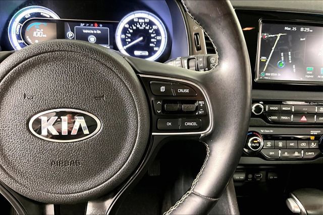 Used 2017 Kia Niro Touring image 11