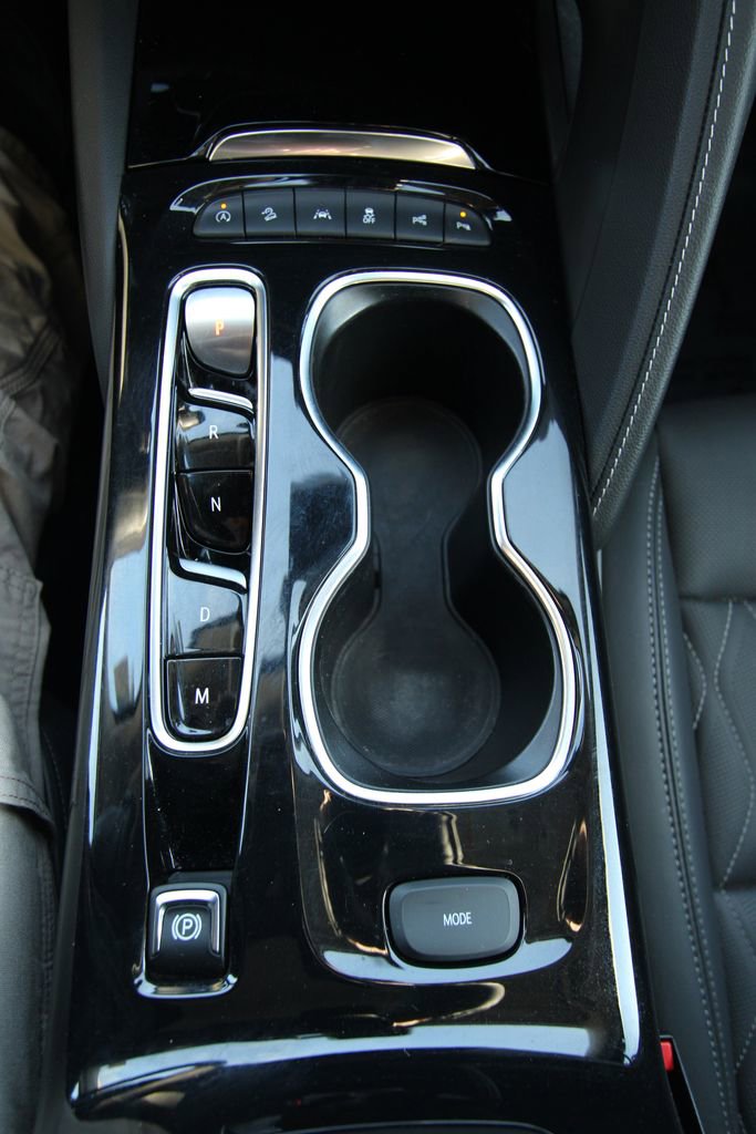 Used 2023 Buick Envision Avenir image 25