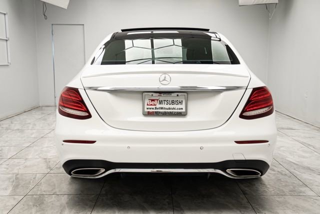 Used 2017 Mercedes-Benz E 300 4MATIC image 8