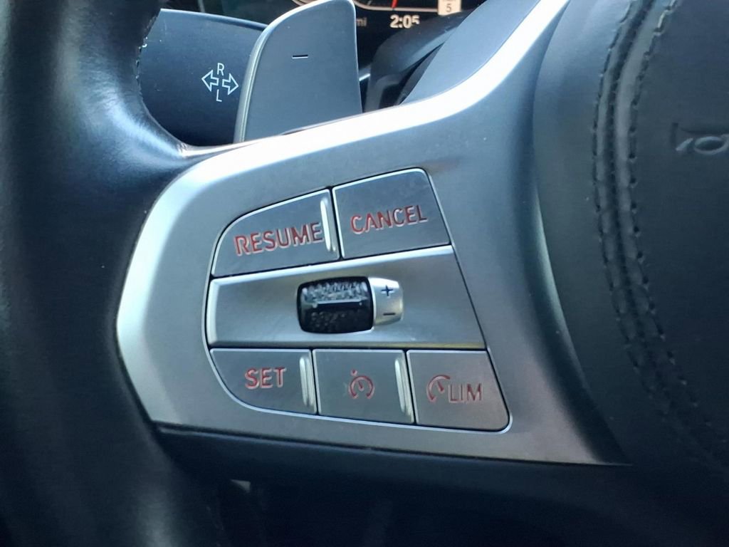 Used 2021 BMW 740i xDrive w/ M Sport Package image 22