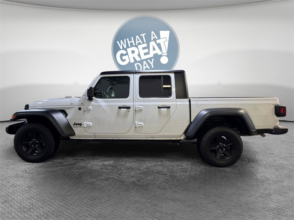 Used 2023 Jeep Gladiator Sport image 7