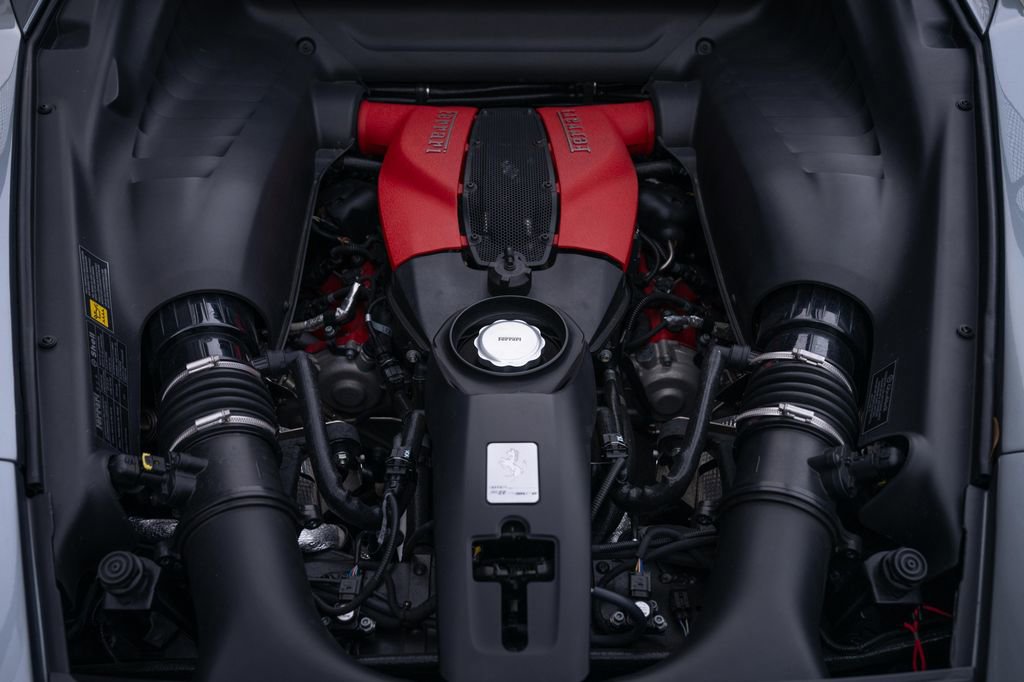Certified 2020 Ferrari F8 Tributo image 22