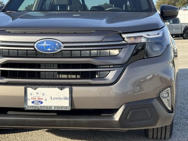 Used 2025 Subaru Forester Premium w/ Convenience Package #1 image 9