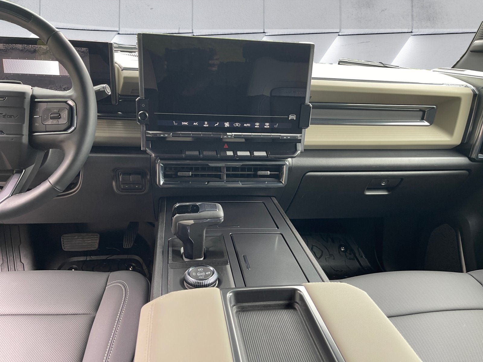 Used 2026 GMC Hummer EV SUV AWD/4WD image 11