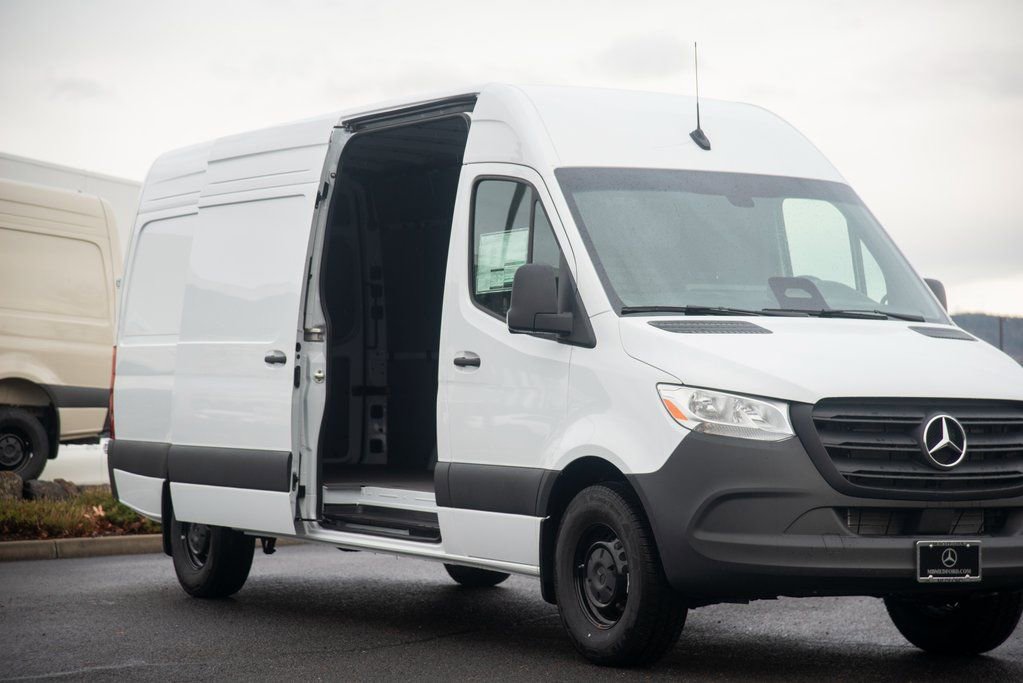 New 2025 Mercedes-Benz Sprinter 2500 image 8