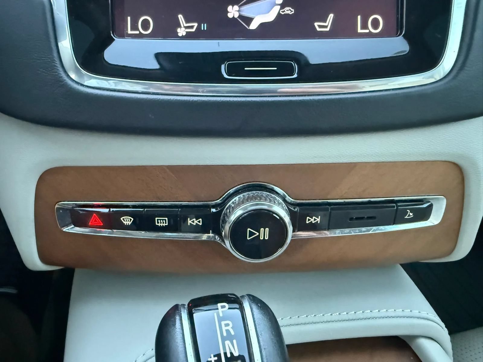 Used 2016 Volvo XC90 T6 Inscription AWD/4WD image 36