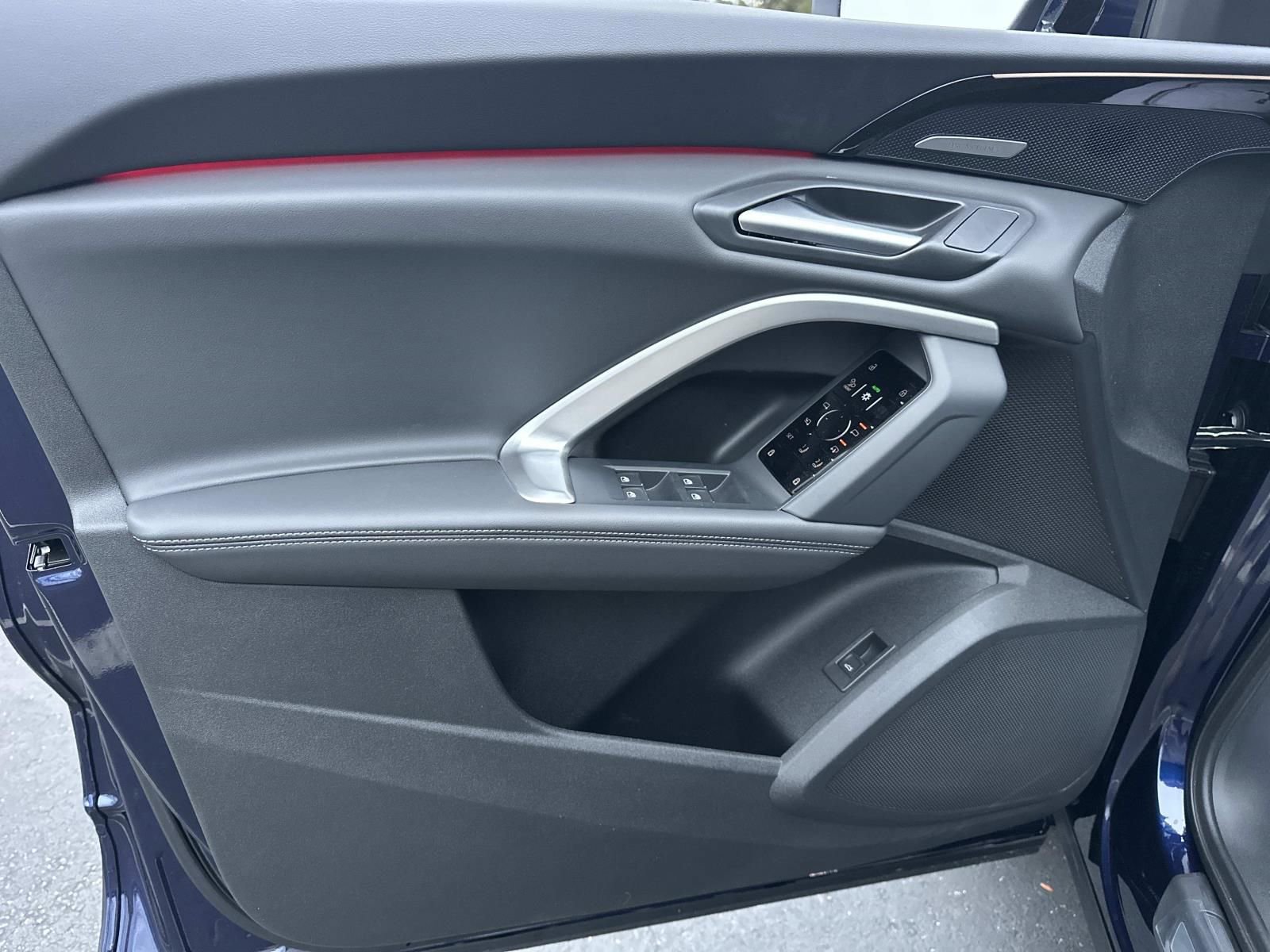 New 2025 Audi Q5 Premium Plus AWD/4WD image 11