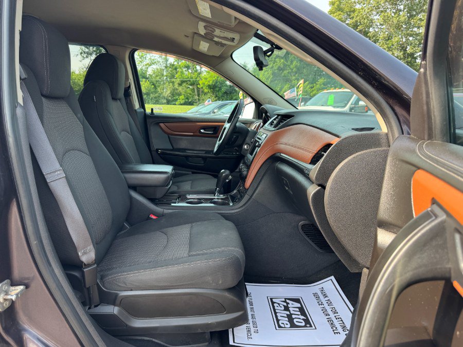 Used 2015 Chevrolet Traverse LT AWD/4WD image 20