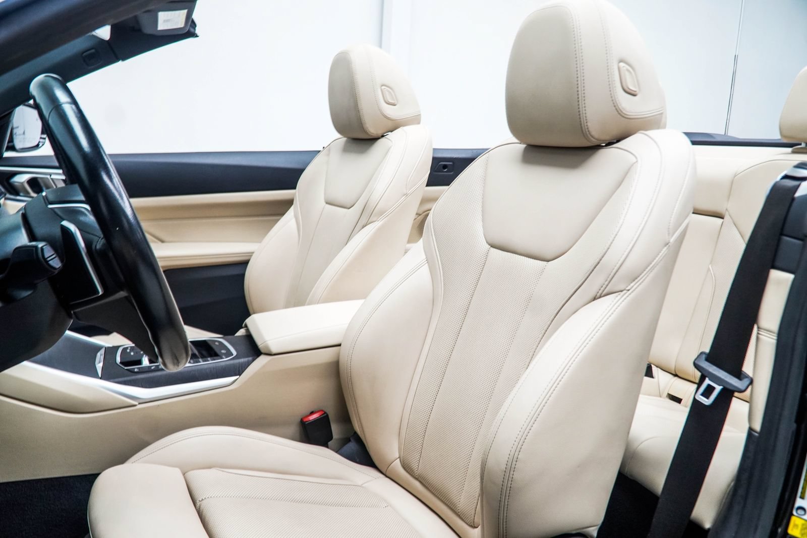 Used 2024 BMW 430i Convertible RWD image 41