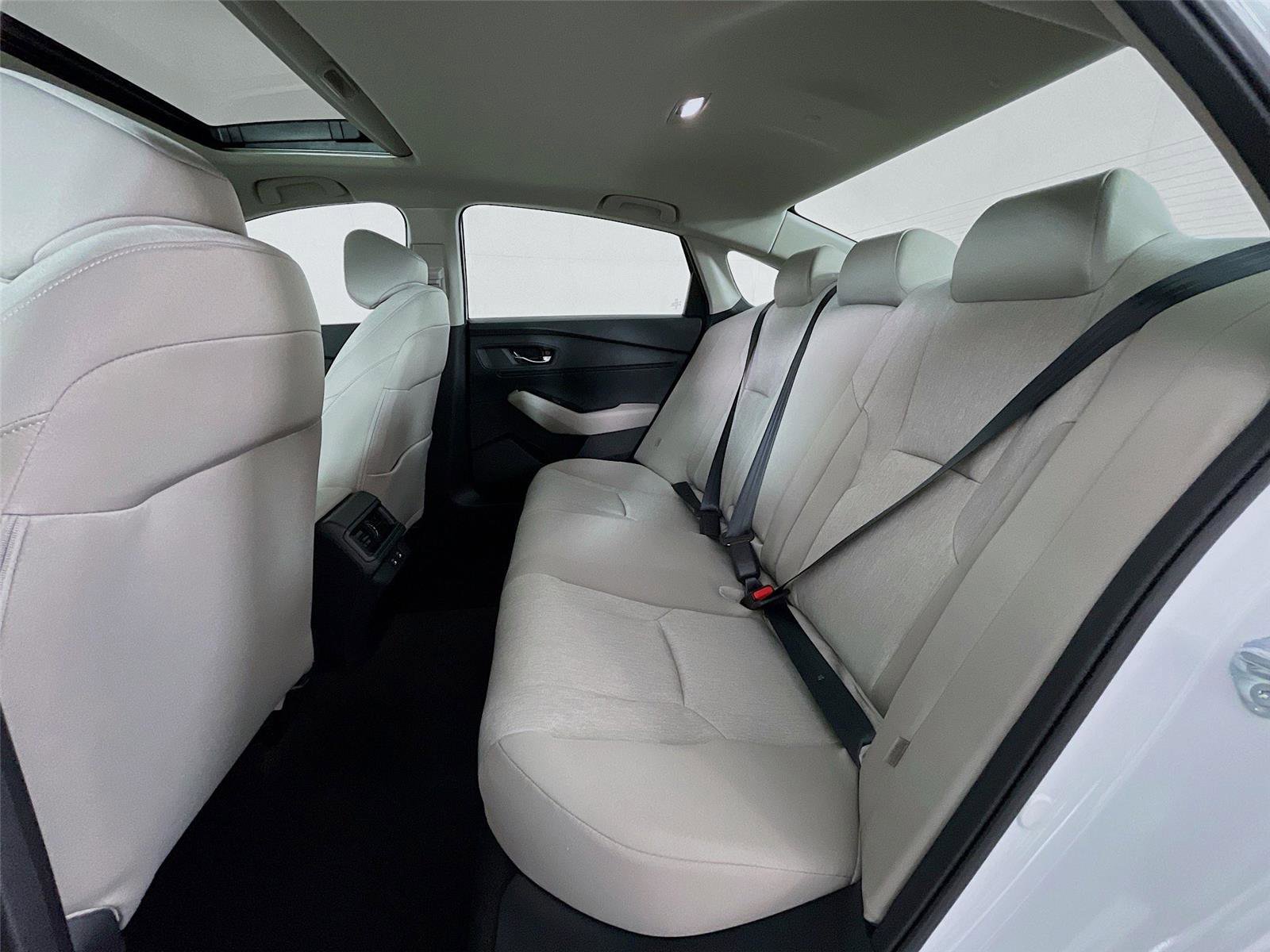 New 2025 Honda Accord SE image 17