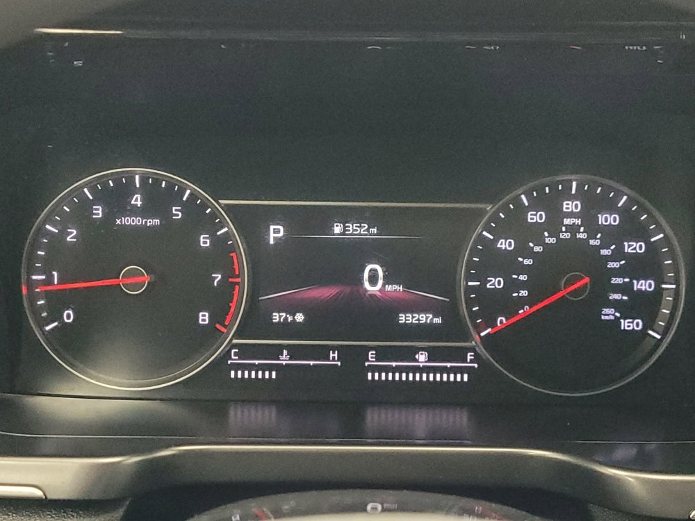 Used 2023 Kia Sorento LX image 23