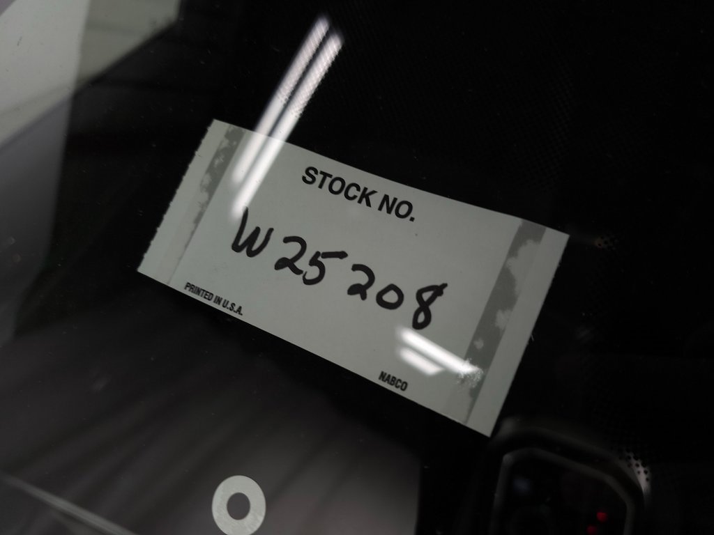 Used 2025 BMW i7 eDrive50 w/ M Sport Package image 37