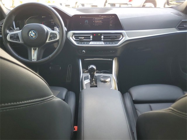 Used 2022 BMW 330e w/ M Sport Package image 13