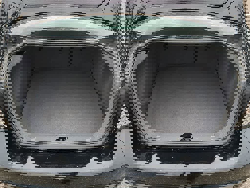 Used 2011 Volvo S40 T5 w/ Preferred Pkg FWD image 30