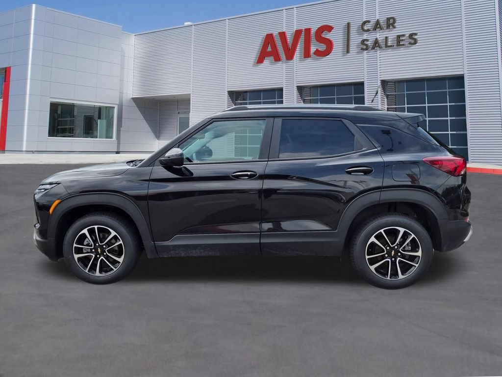 Used 2025 Chevrolet TrailBlazer LT AWD/4WD image 10