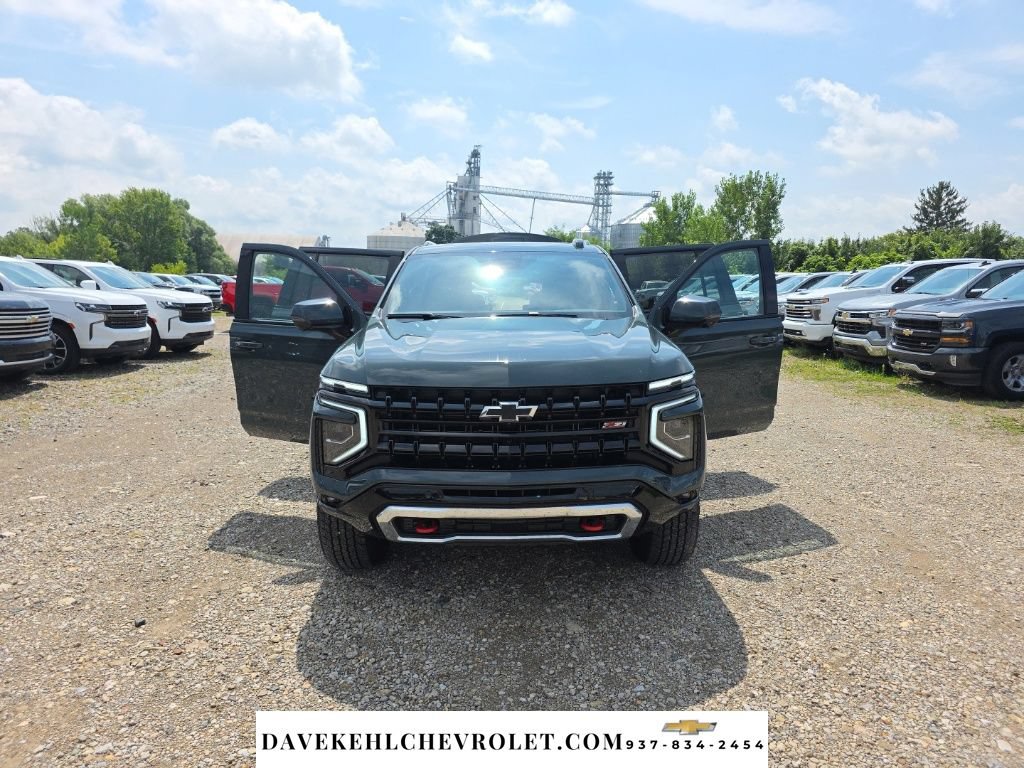 Used 2026 Chevrolet Suburban Z71 w/ Comfort Package AWD/4WD image 41