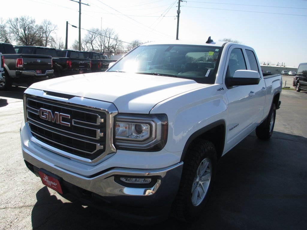 Used 2018 GMC Sierra 1500 SLE w/ SLE Value Package image 11