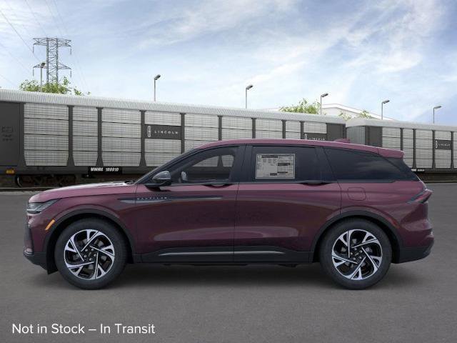 New 2025 Lincoln Nautilus Premier image 3