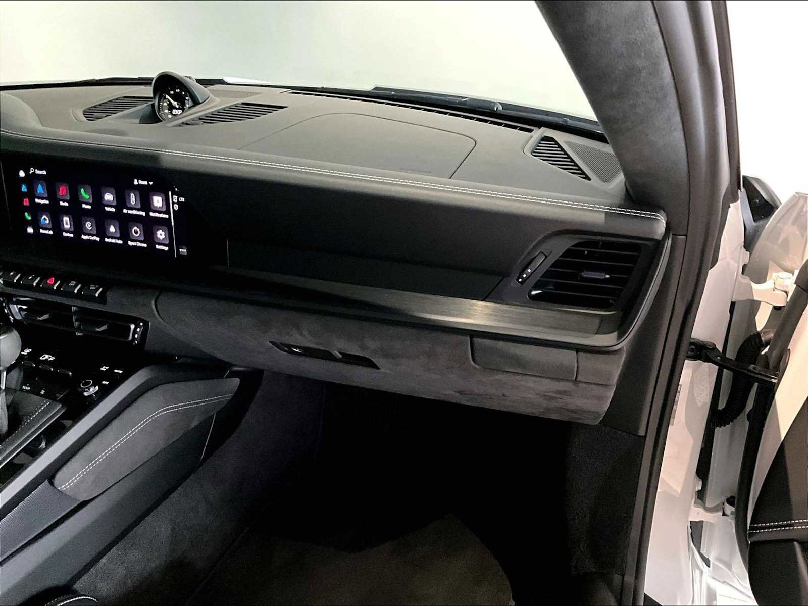 Used 2022 Porsche 911 GT3 image 23