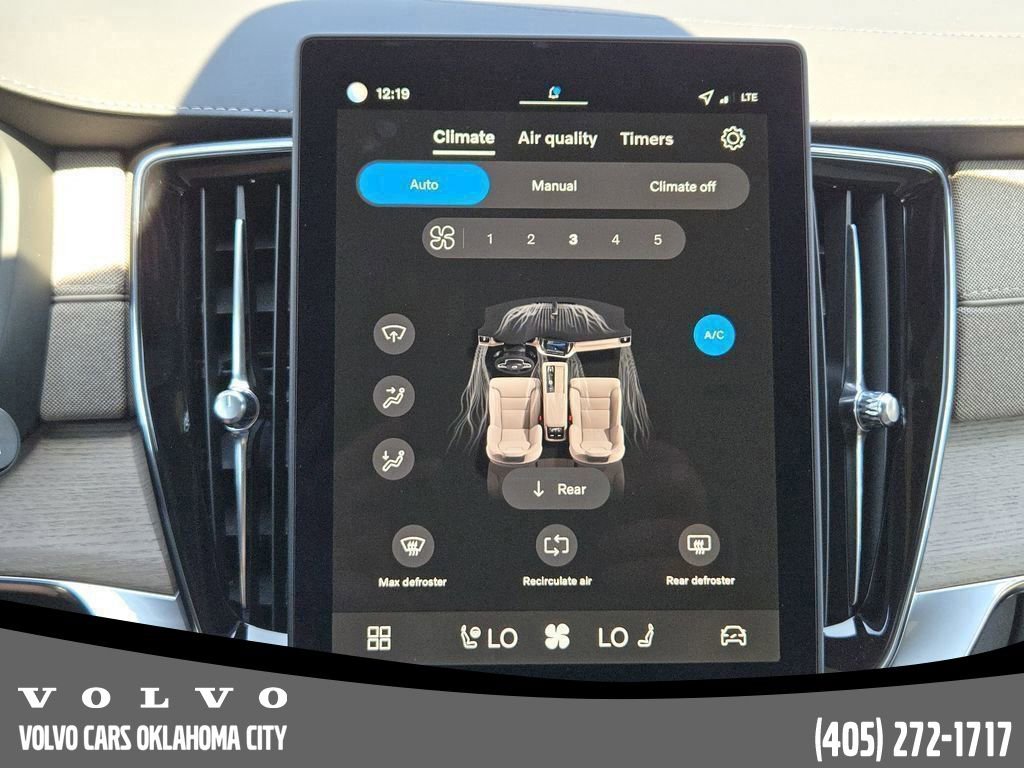 Used 2026 Volvo XC90 B6 Plus w/ Protection Package Premier image 21