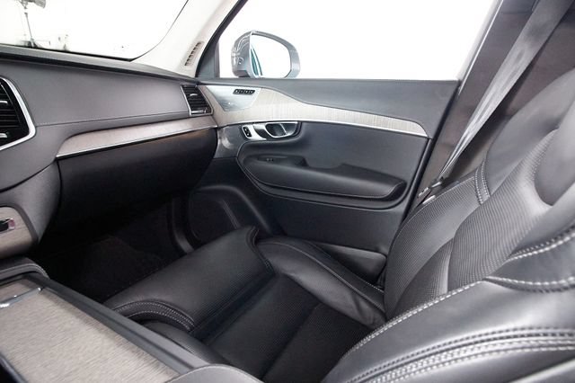 Certified 2023 Volvo XC90 B6 Ultimate w/ Lounge Package AWD/4WD image 8