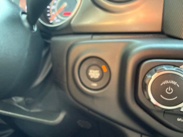 Used 2022 Jeep Gladiator Sport w/ Trailer Tow Package AWD/4WD image 14