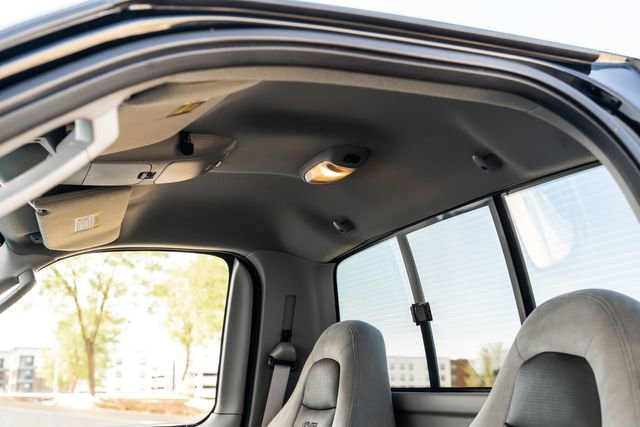 Used 2004 Ford F150 Lightning image 19