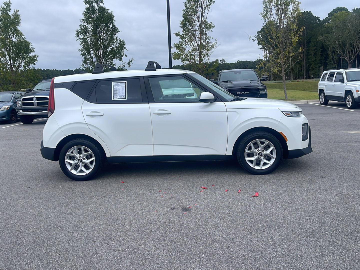 Used 2020 Kia Soul S FWD image 8