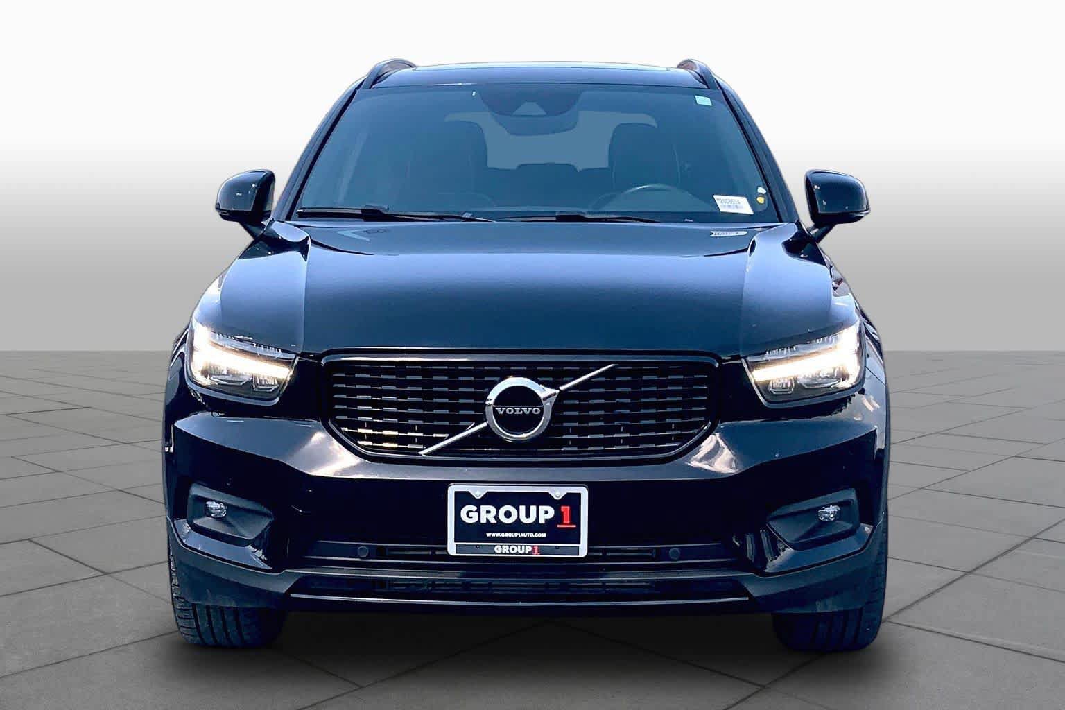 Used 2021 Volvo XC40 T5 R-Design w/ Protection Package Premier AWD/4WD image 4