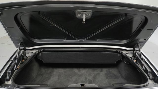 Used 2010 Chevrolet Corvette Grand Sport w/ Preferred Equipment Group image 16