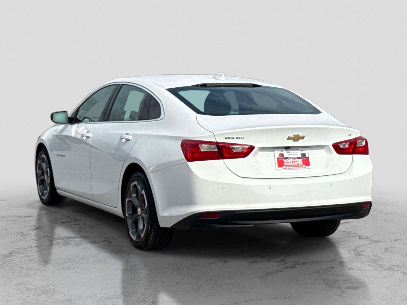 Used 2024 Chevrolet Malibu LT FWD image 7