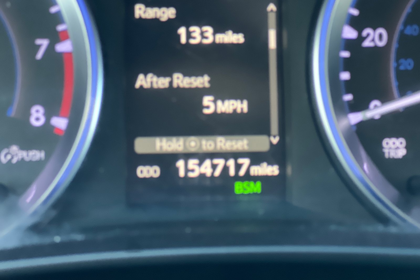 Used 2018 Toyota Highlander XLE AWD/4WD image 23