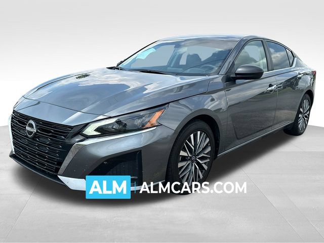 Used 2025 Nissan Altima 2.5 SV