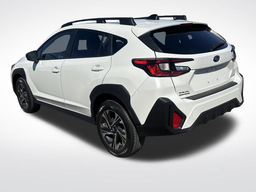 Used 2024 Subaru Crosstrek 2.0i Premium image 32