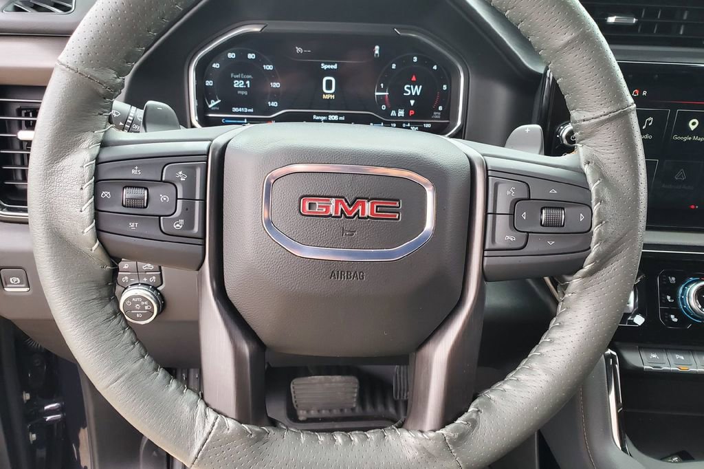 Used 2025 GMC Sierra 1500 AT4 w/ AT4 Premium Package AWD/4WD image 12