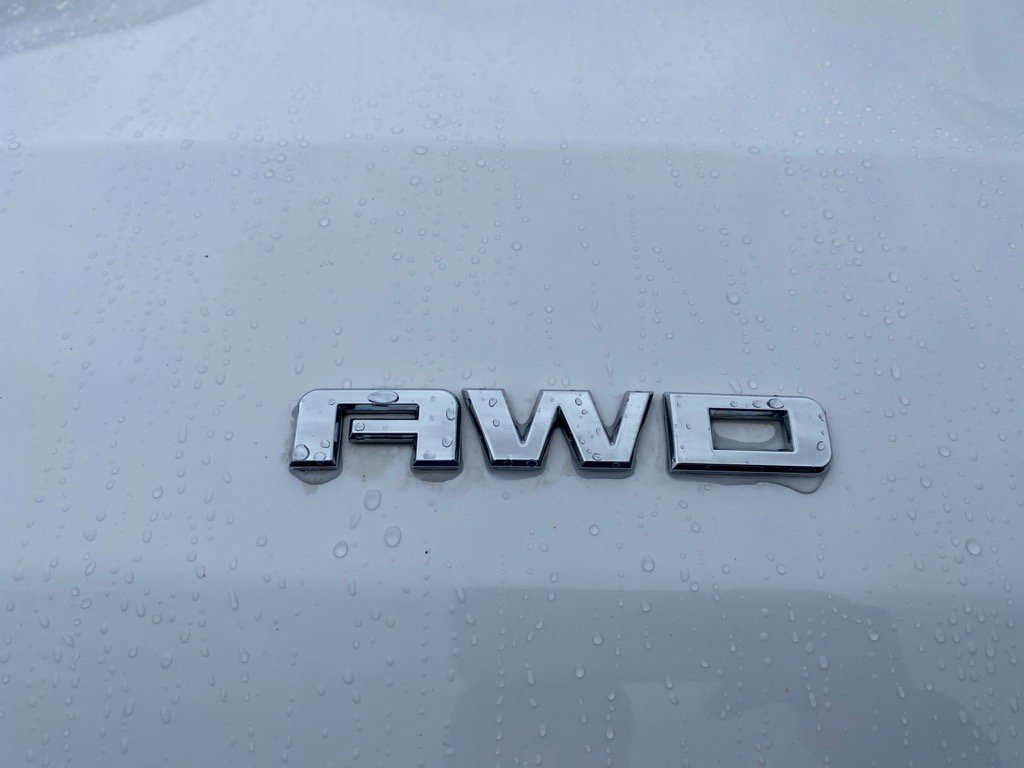 Used 2018 GMC Terrain SLE w/ Driver Convenience Package image 24