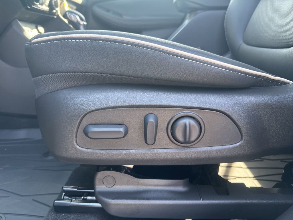 New 2026 Buick Encore GX Sport Touring w/ Studio Series image 23