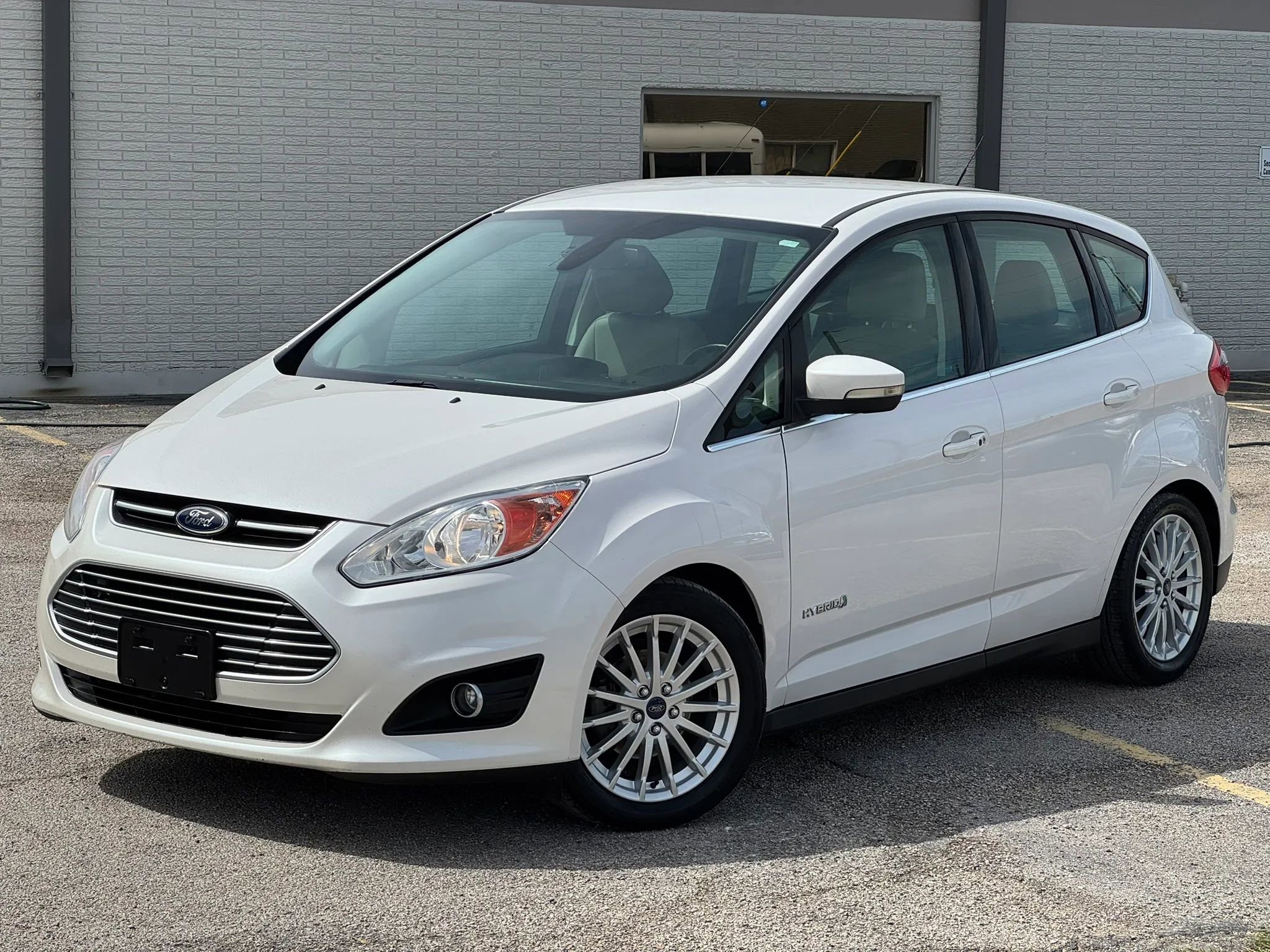 Used 2013 Ford C-MAX SEL image 2
