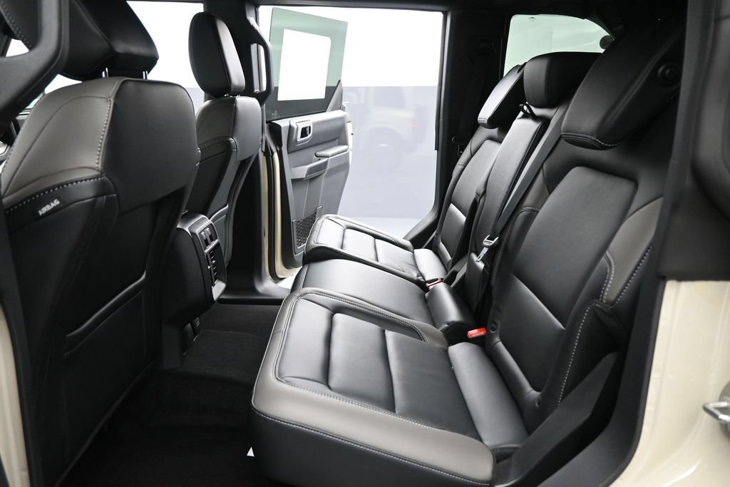 New 2026 Ford Bronco Outer Banks AWD/4WD image 20
