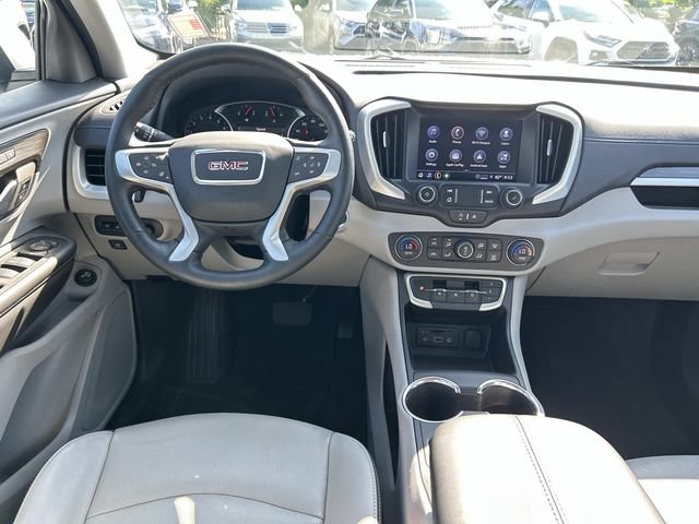 Used 2023 GMC Terrain SLT w/ Tech Package AWD/4WD image 17