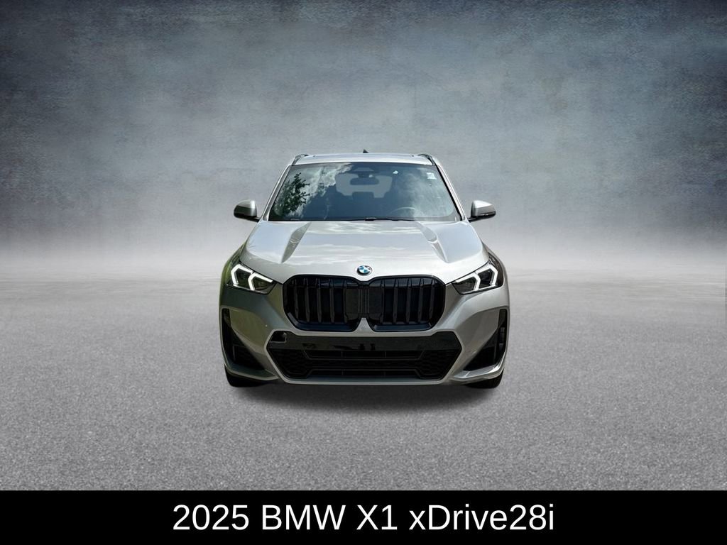 Used 2025 BMW X1 xDrive28i w/ M Sport Package AWD/4WD image 3