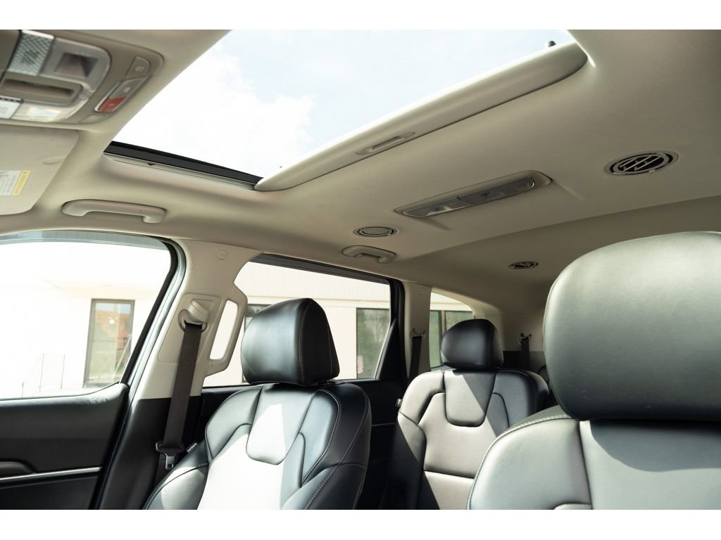 Used 2024 Kia Telluride S w/ S Sunroof Package image 16