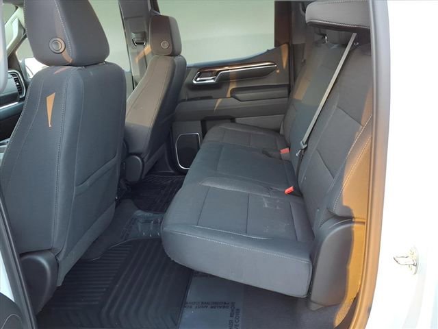 Used 2024 Chevrolet Silverado 1500 LT image 12