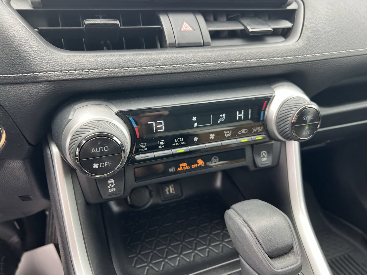 Used 2023 Toyota RAV4 XLE w/ Convenience Package FWD image 30