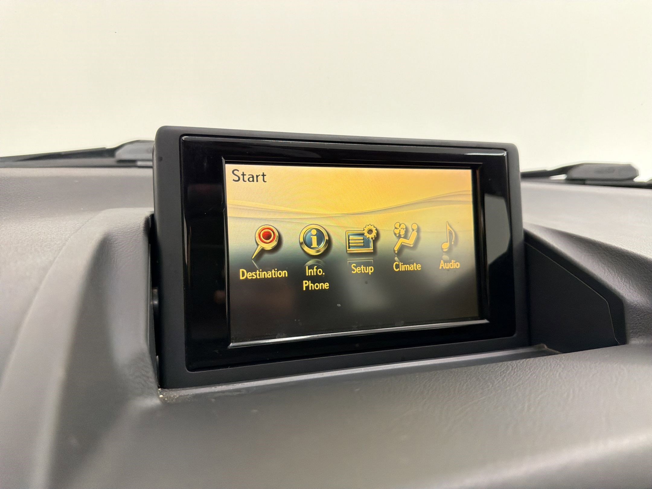 Used 2012 Lexus CT 200h Premium w/ Premium Audio Pkg FWD image 22